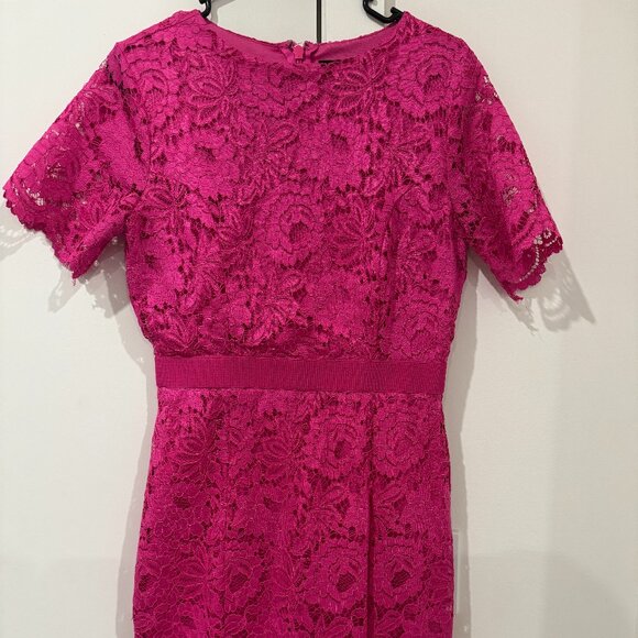ALEXIA ADMOR MAGENTA LACE DRESS - Picture 1 of 3